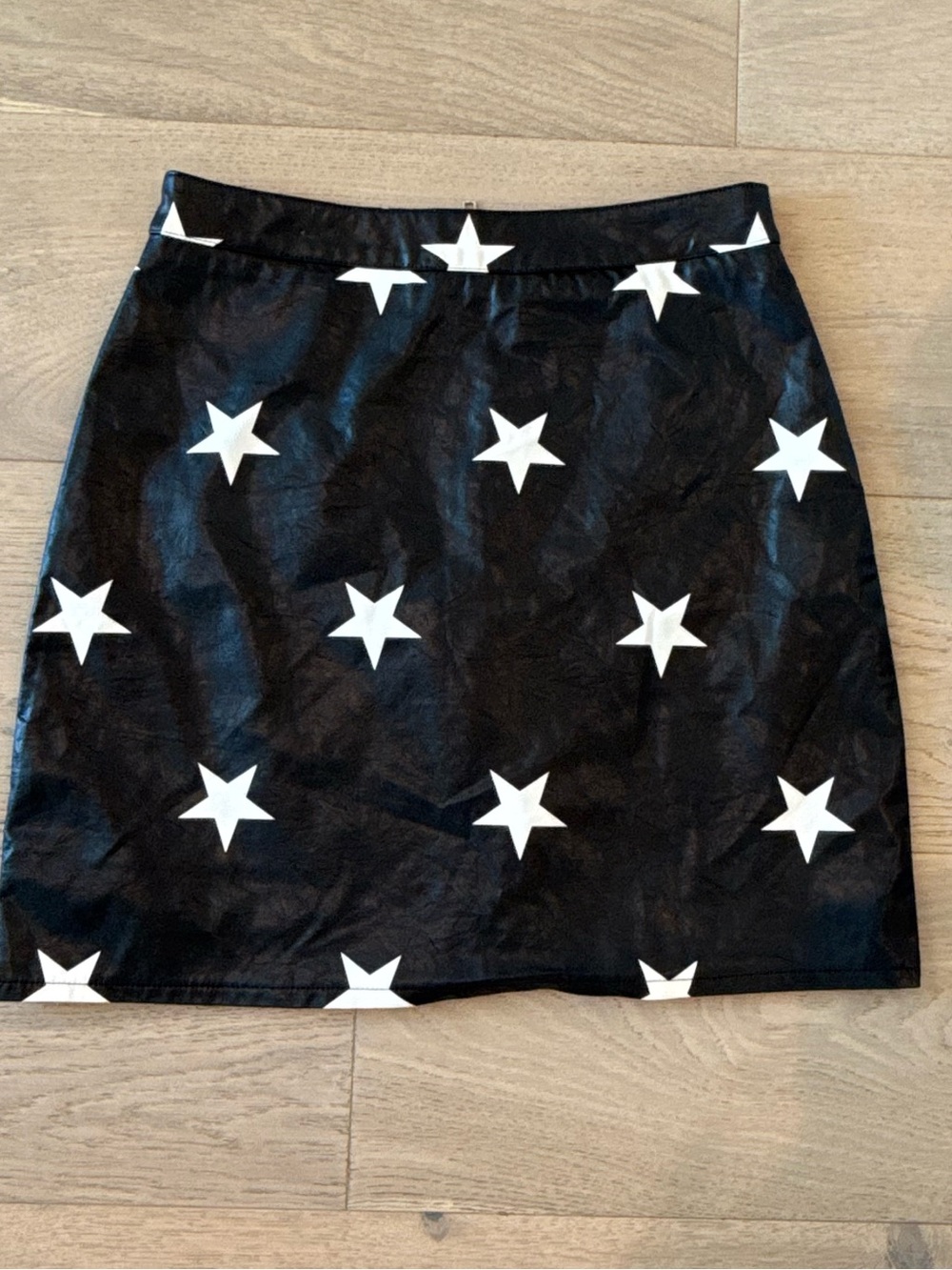 Black Star Print Mini Skirt - Women's